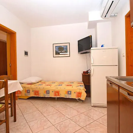 Apartment Elda 1455 *