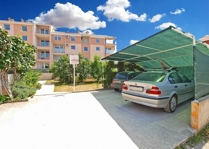 Apartman Elda 1455 *